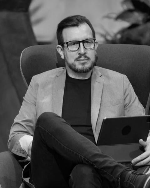 Alexander Torrenegra